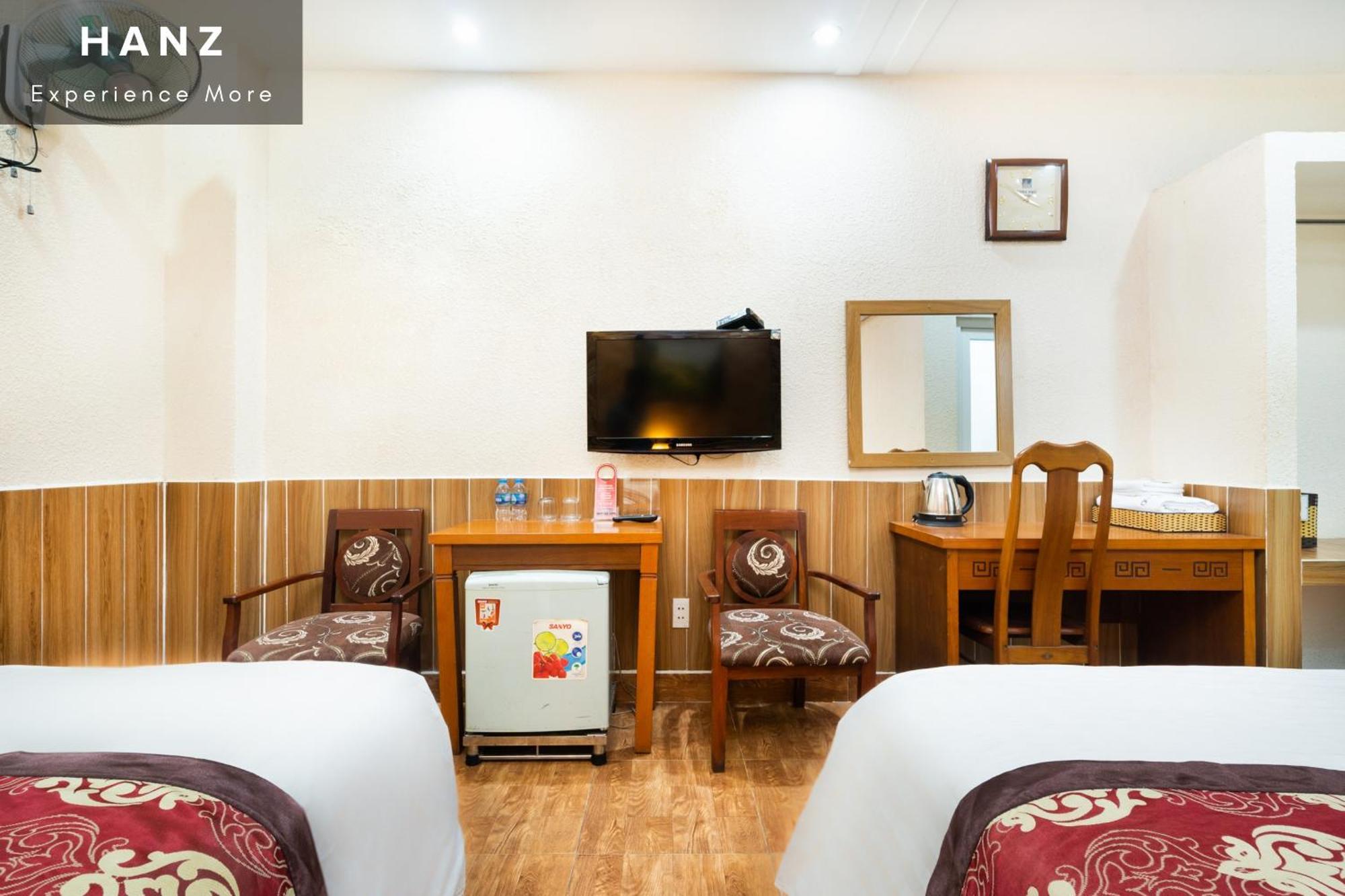 Hanz Queen Airport Hotel Saigon Хошимин Экстерьер фото