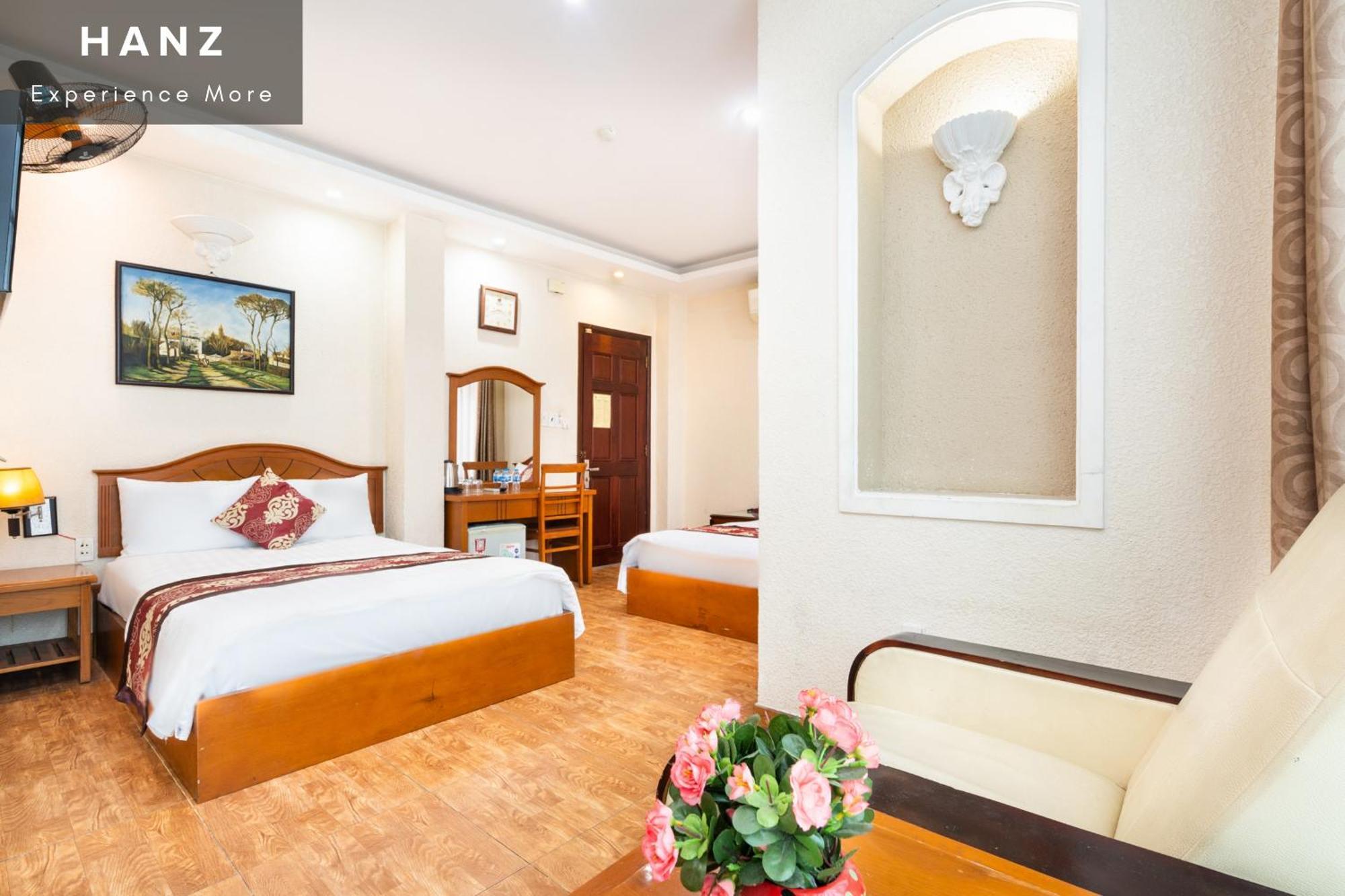 Hanz Queen Airport Hotel Saigon Хошимин Экстерьер фото