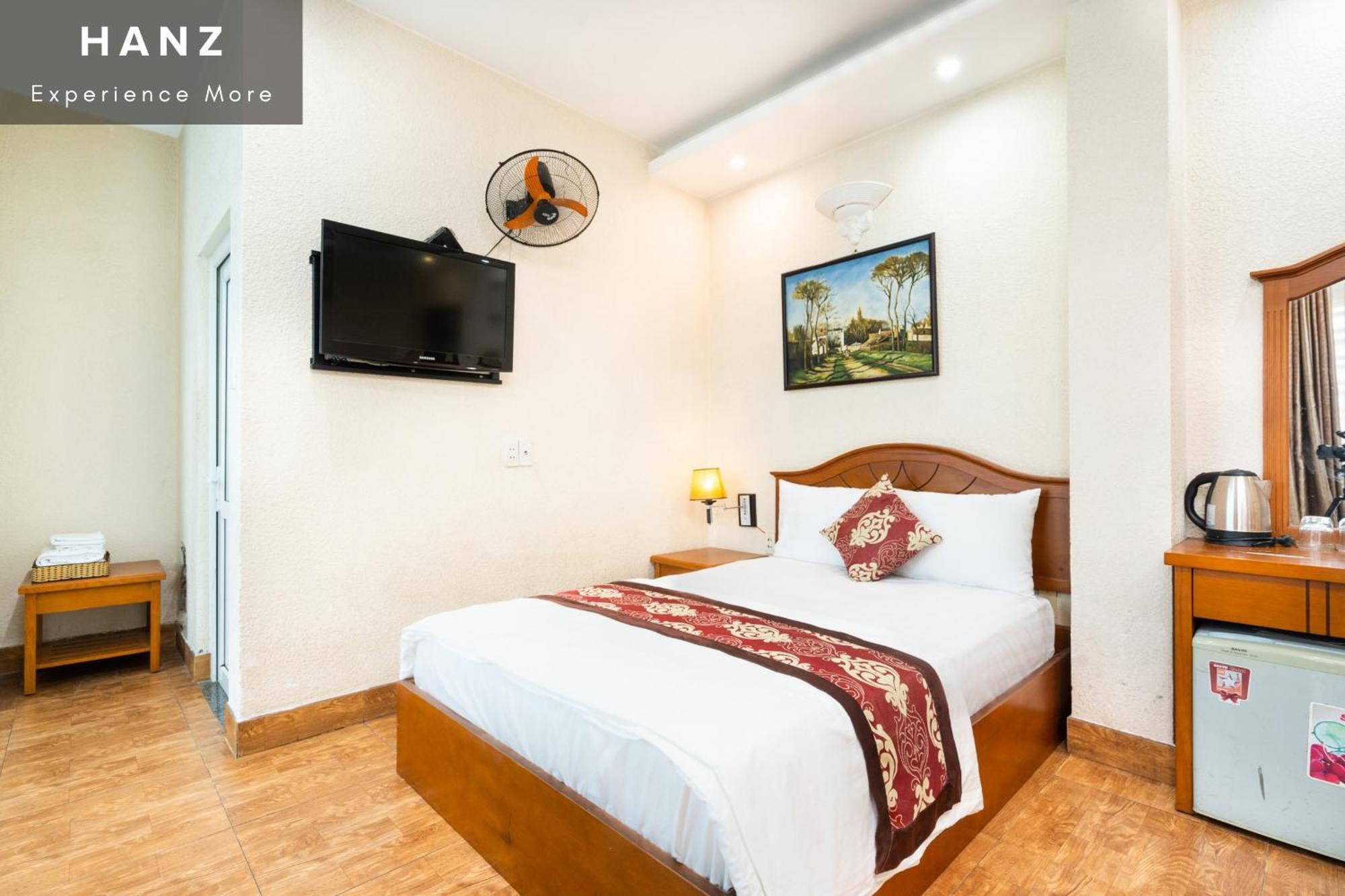 Hanz Queen Airport Hotel Saigon Хошимин Номер фото